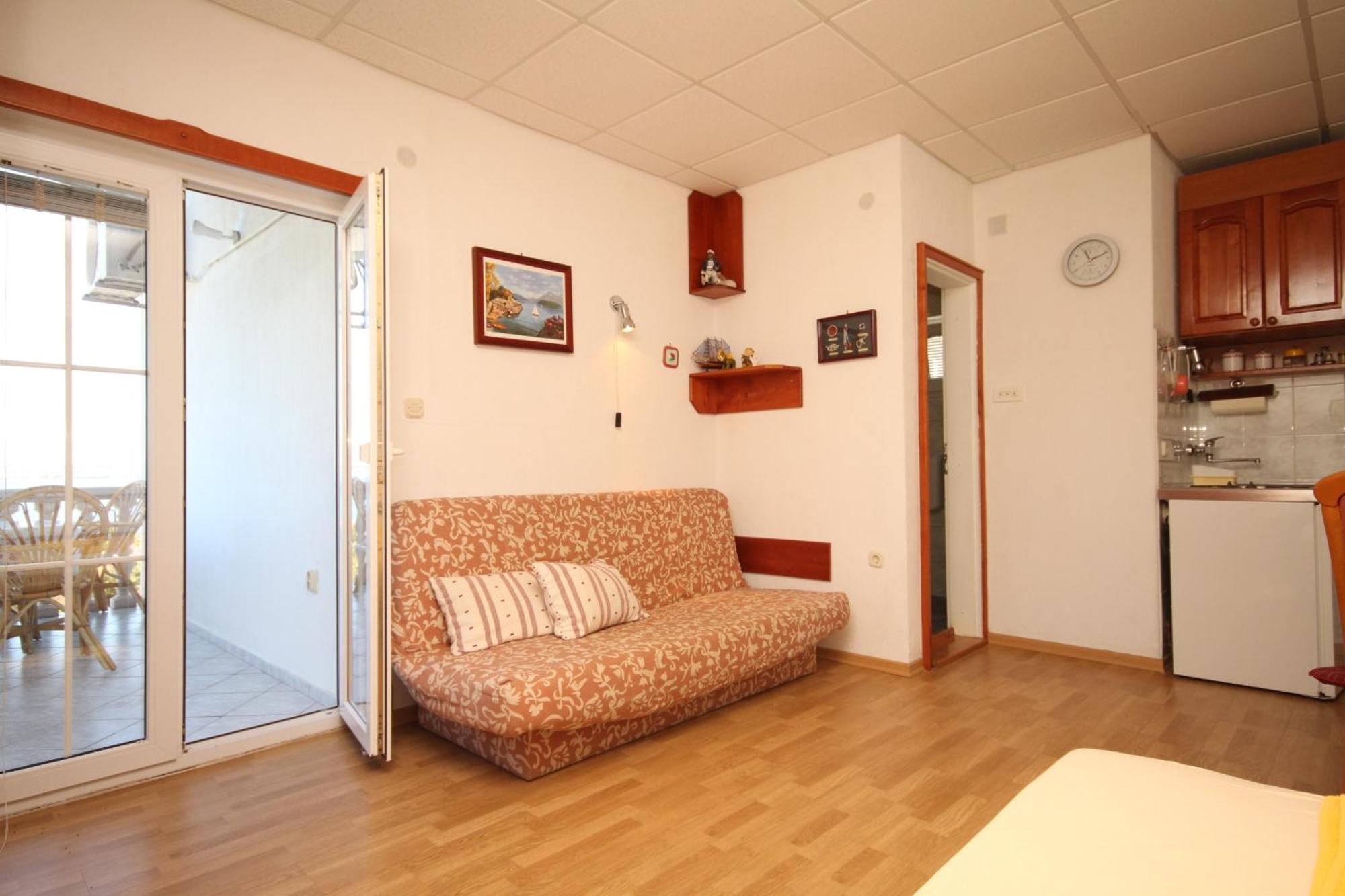 Apartments With A Parking Space Preko, Ugljan - 8224 Kamer foto